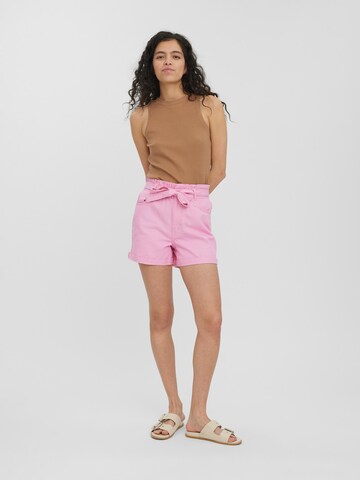 VERO MODA Regular Jeans 'Tamira' in Pink