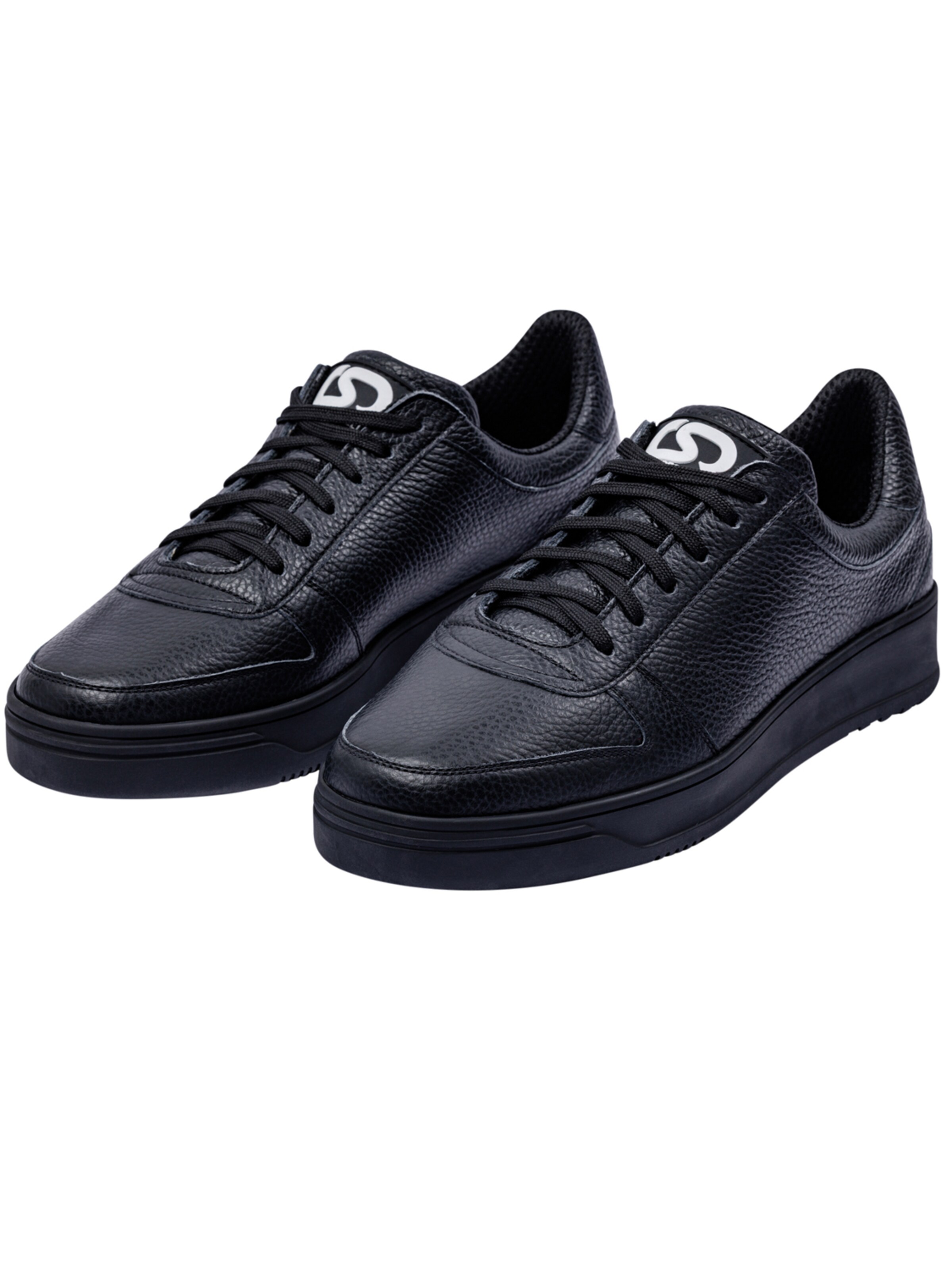 Club Shoes Relics Platform trainers 'Official' in Black: front