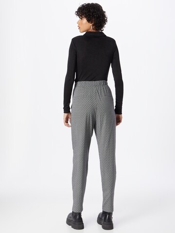 Effilé Pantalon 'Ava' Lindex en gris