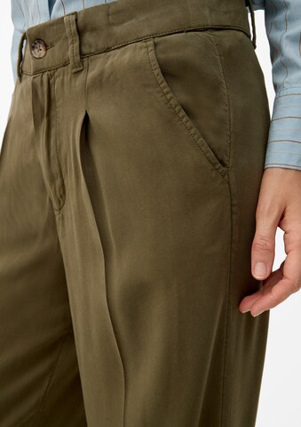 s.Oliver Szeroka nogawka Spodnie w kant w kolorze zielony