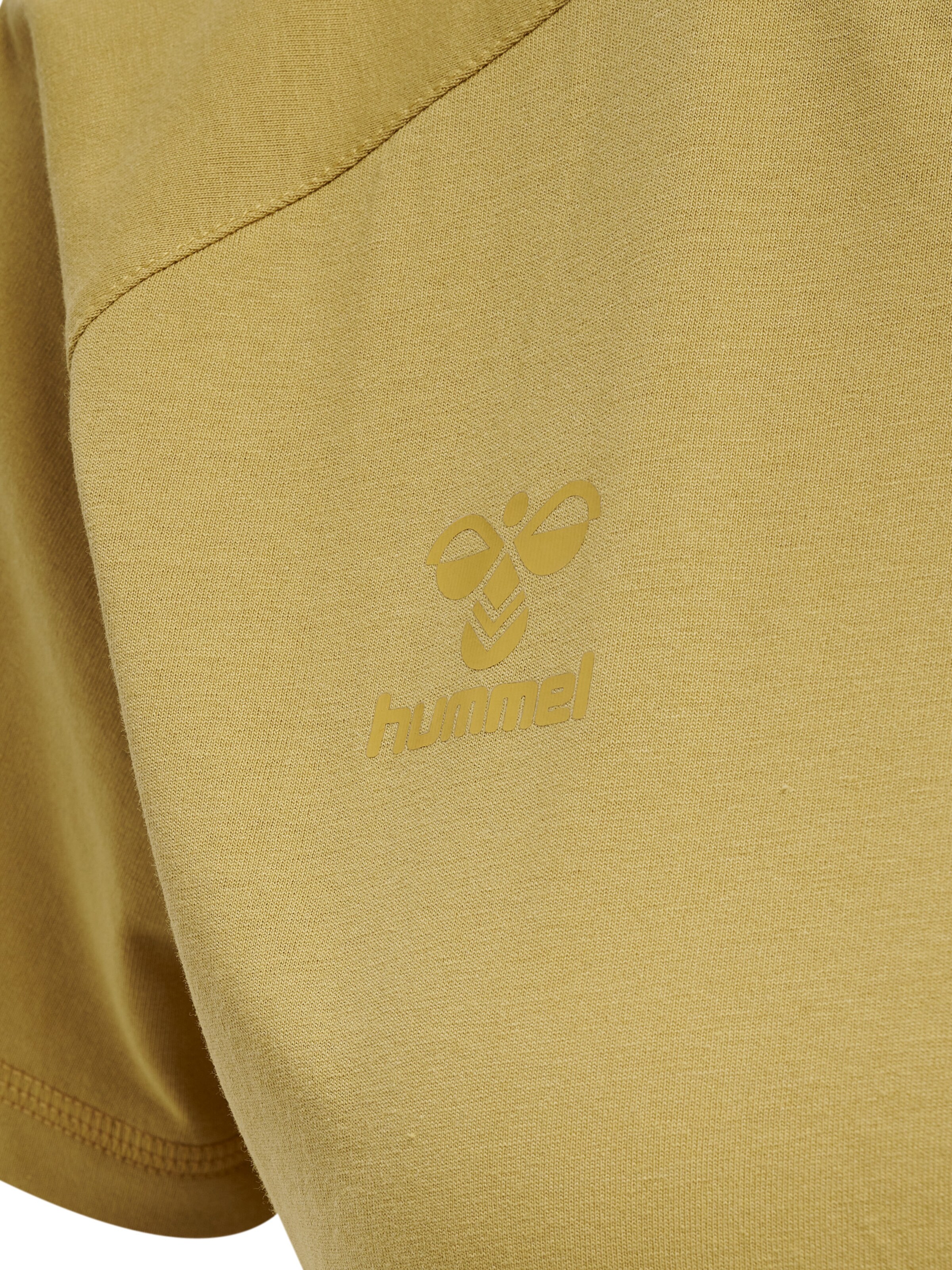 Hummel Performance shirt 'Cima' in Gold