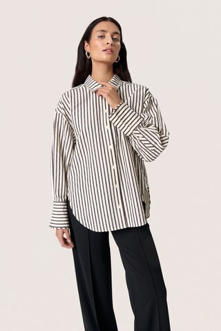 SOAKED IN LUXURY Bluse 'Toledo' i brun