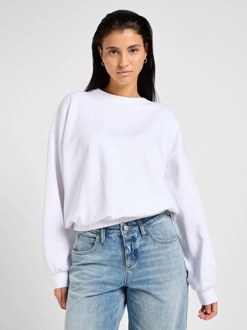 T-Shirt Lee en noir : devant
