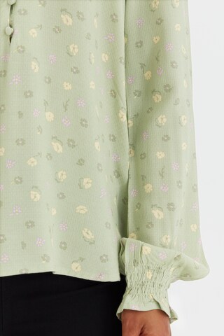 b.young - Blusa em verde