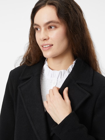 ONLY Between-Seasons Coat 'ALVINA' in Black