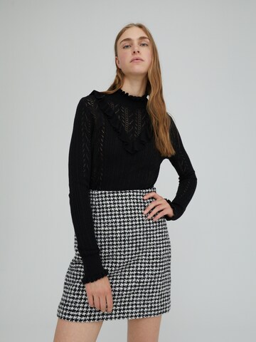 EDITED Pullover 'Elka' in Schwarz: Vorderseite