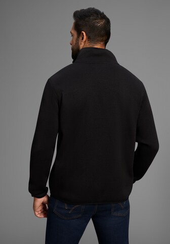 Man's World Sweatshirt in Black