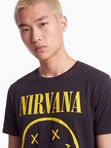 AMPLIFIED Regular Fit T-Shirt in Schwarz