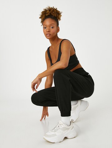 Koton Tapered Hose in Schwarz