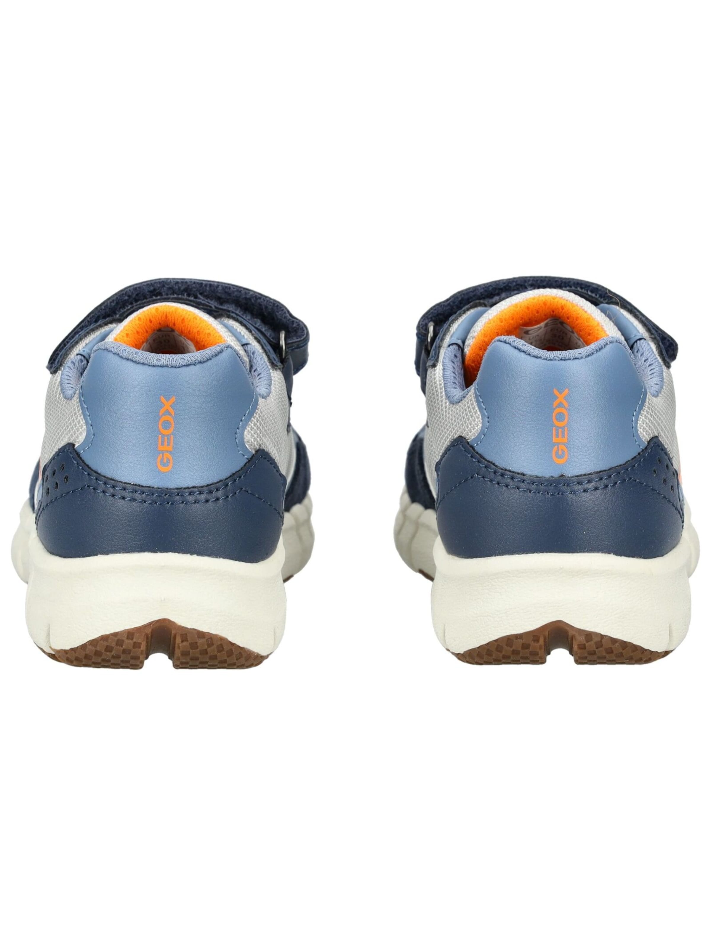 Sneaker di GEOX in grigio