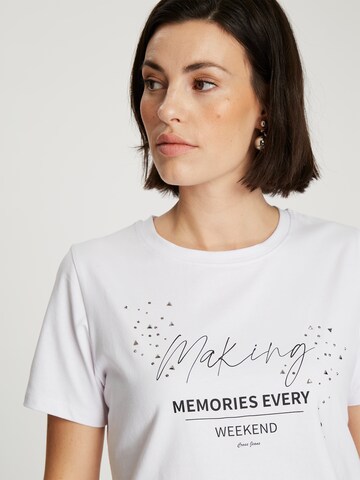 CROSS JEANS Shirt in White