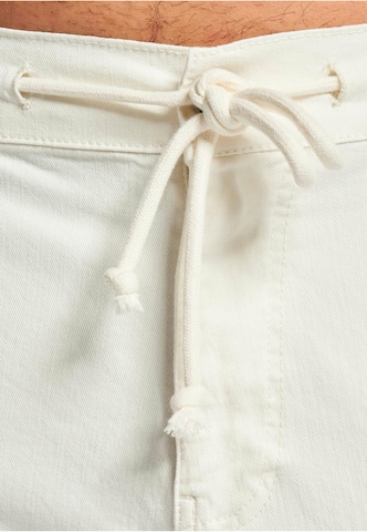 2Y Premium Tapered Jeans in Beige