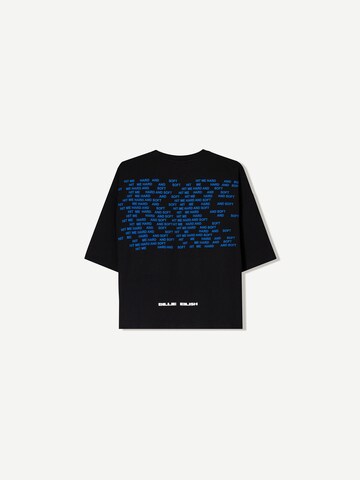 Bershka Tričko 'BILLIE EILISH HIT ME' – černá