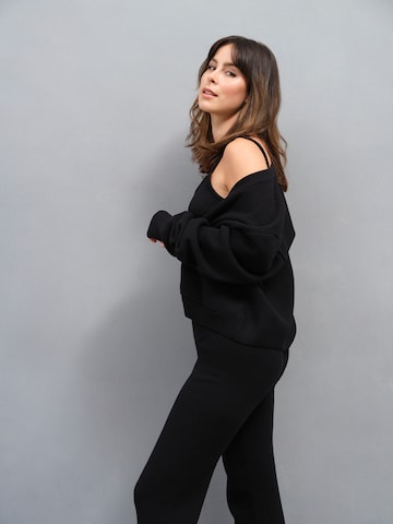 A LOT LESS Knit Cardigan 'Luzy' in Black