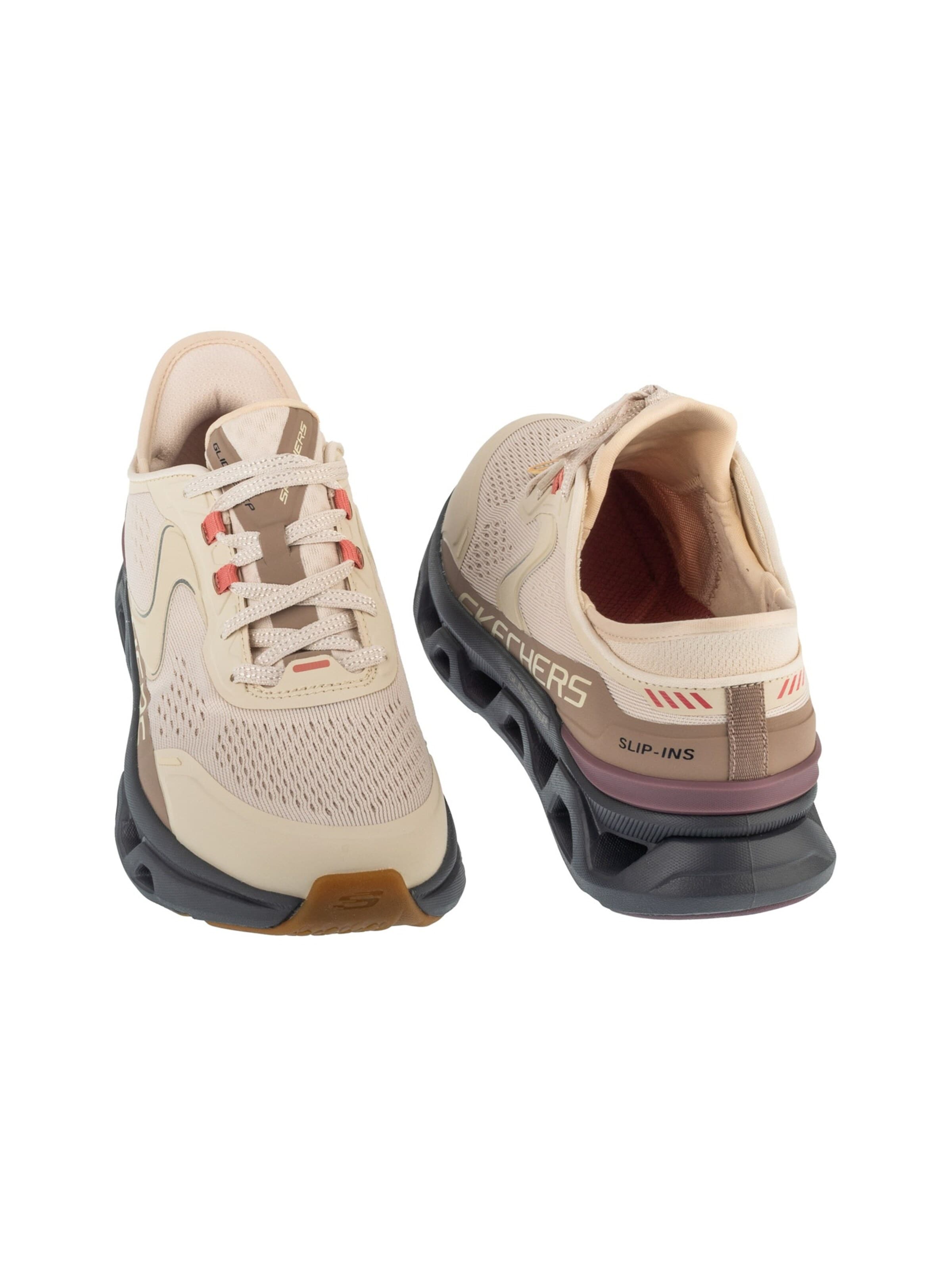 Baskets basses 'Slip-Ins: Glide-Step Altus' SKECHERS en beige