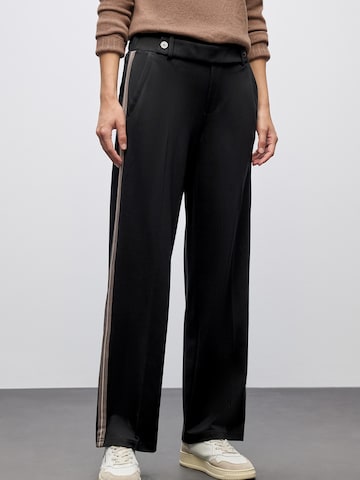 Regular Pantalon STREET ONE en noir : devant