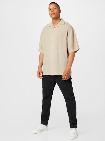 WEEKDAY Comfort fit Overhemd in Beige