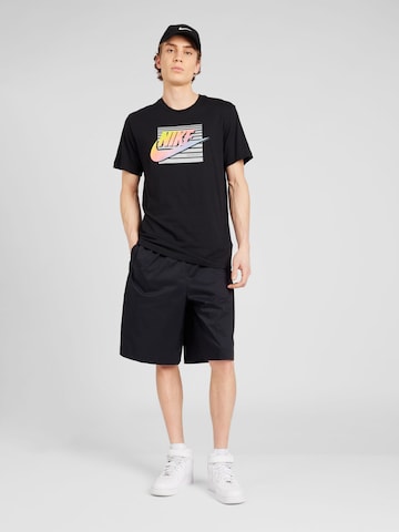 Tricou 'FUTURA' de la Nike Sportswear pe negru