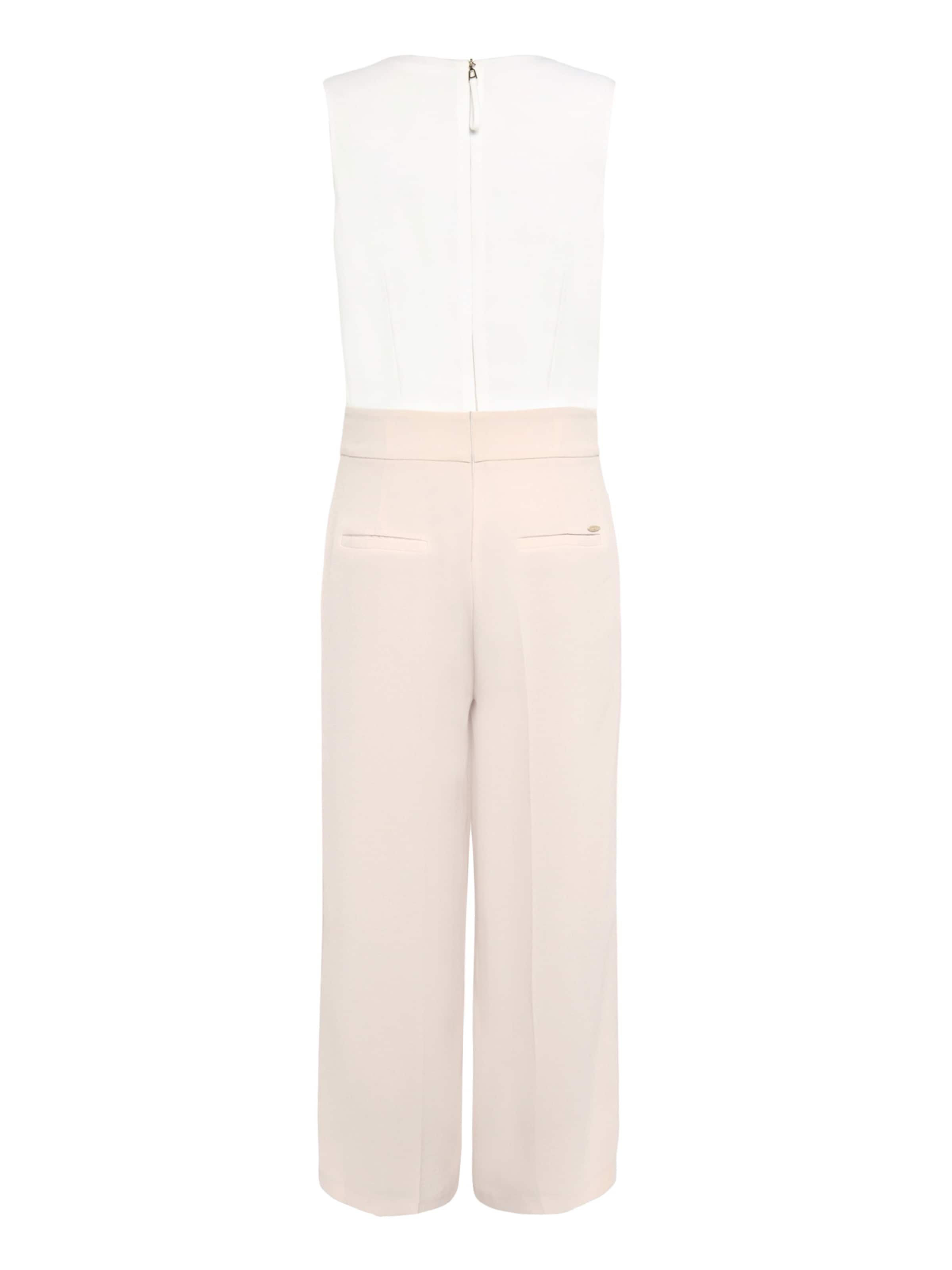 Tuta jumpsuit di Betty & Co in beige