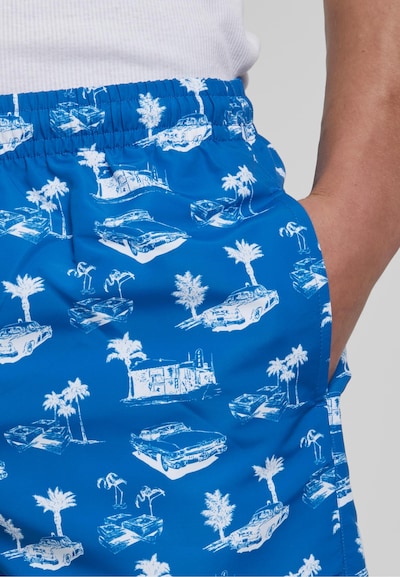 Urban Classics Zwemshorts in de kleur Blauw / Wit, Productweergave
