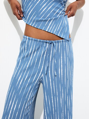 Pull&Bear Loosefit Broek in Blauw