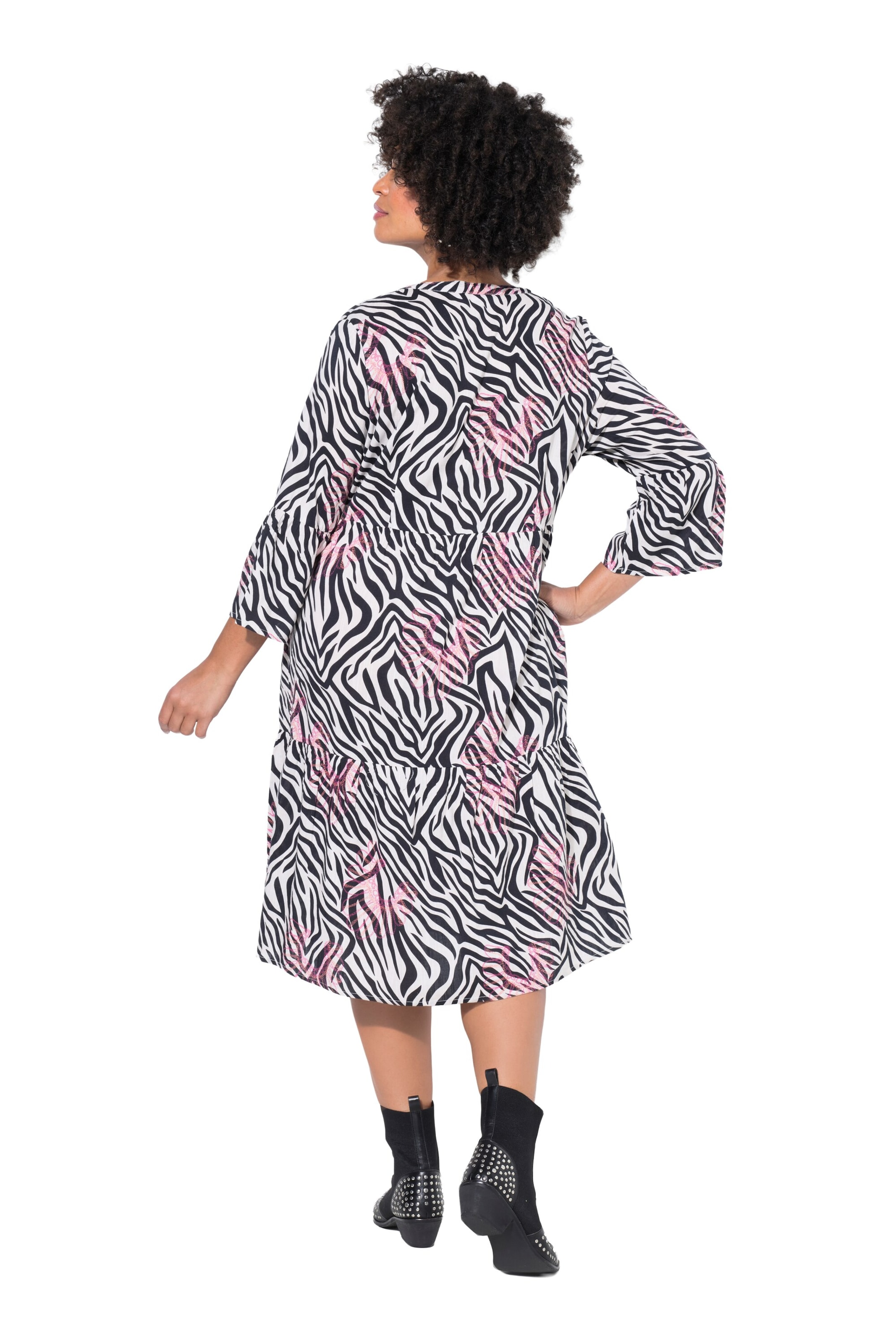 Angel of Style Dress in Black