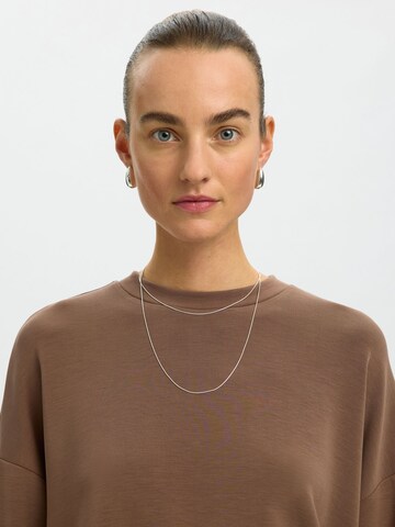Maglietta di SELECTED in marrone