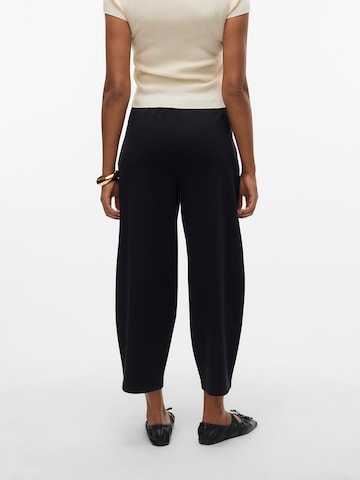 Effilé Pantalon à pince 'VMFRO' VERO MODA en noir
