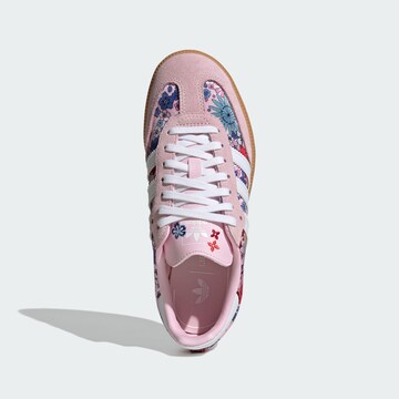 Baskets 'Adidas Originals x Liberty London Samba OG' ADIDAS ORIGINALS en rose