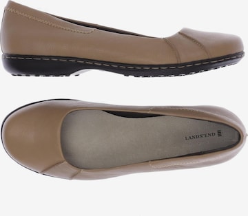 Lands 2025 end shoes