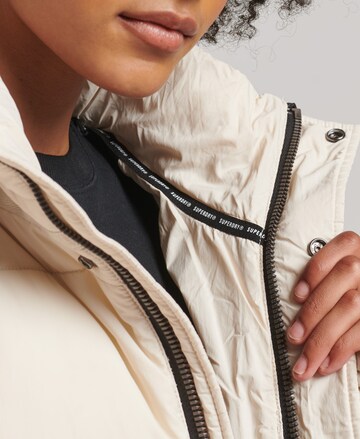 Superdry Wintermantel in Beige