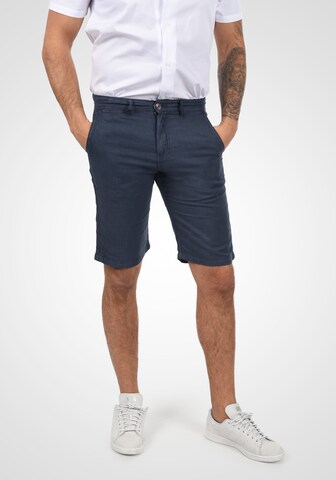 !Solid Regular Pants in Blue: front