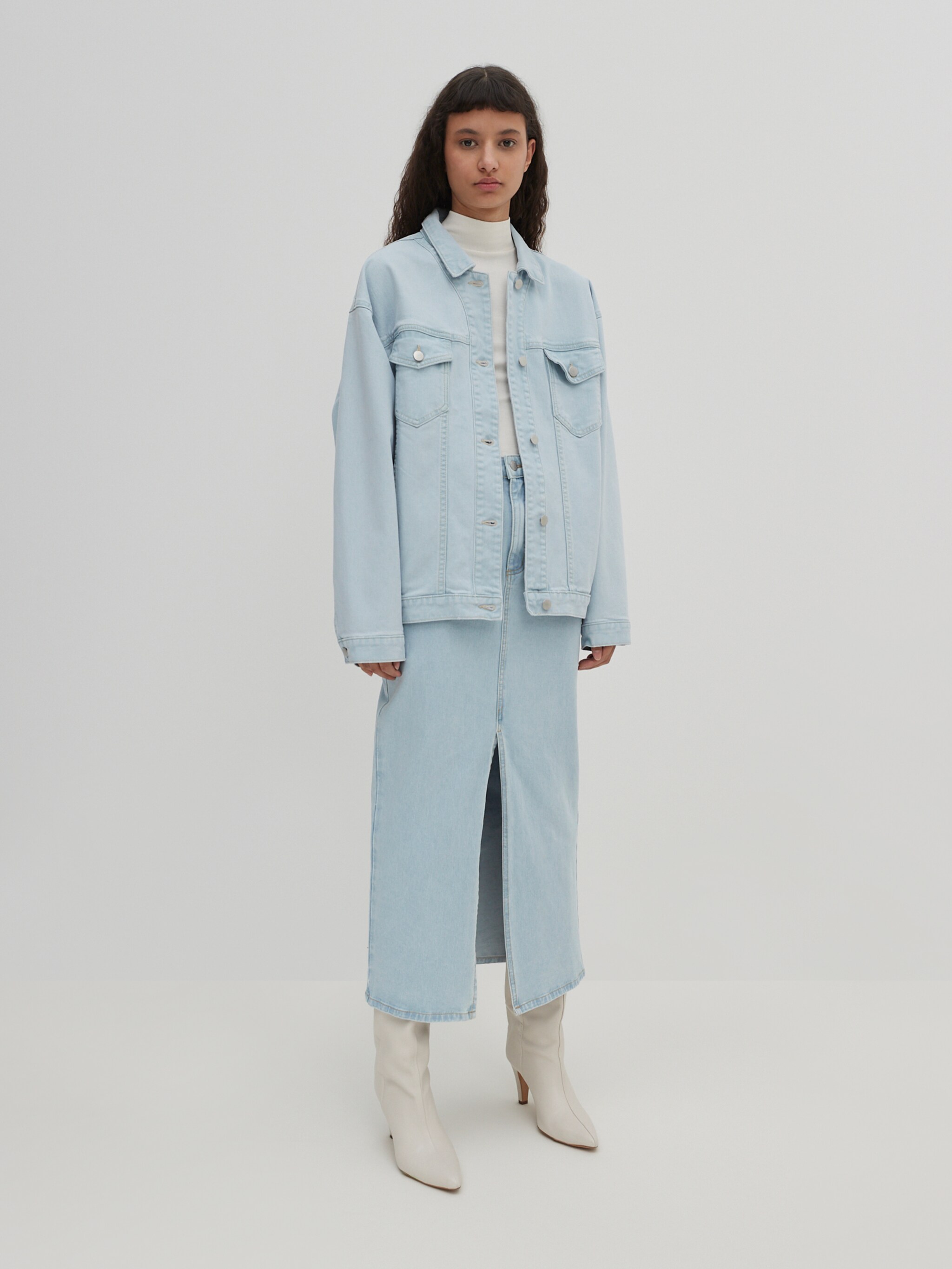 EDITED Produits Veste mi-saison 'Hatti' bleu denim