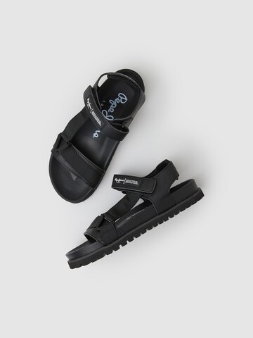 Pepe Jeans Sandal in Schwarz