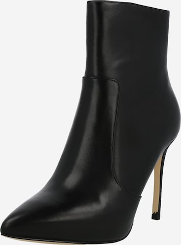 MICHAEL Michael Kors Ankle Boots in Black: front