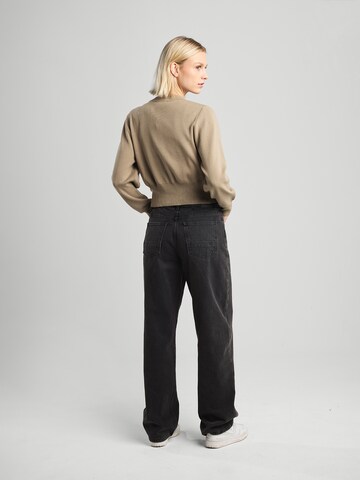 America Today Knit cardigan in Beige