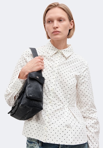 Karo Kauer - Blusa en blanco