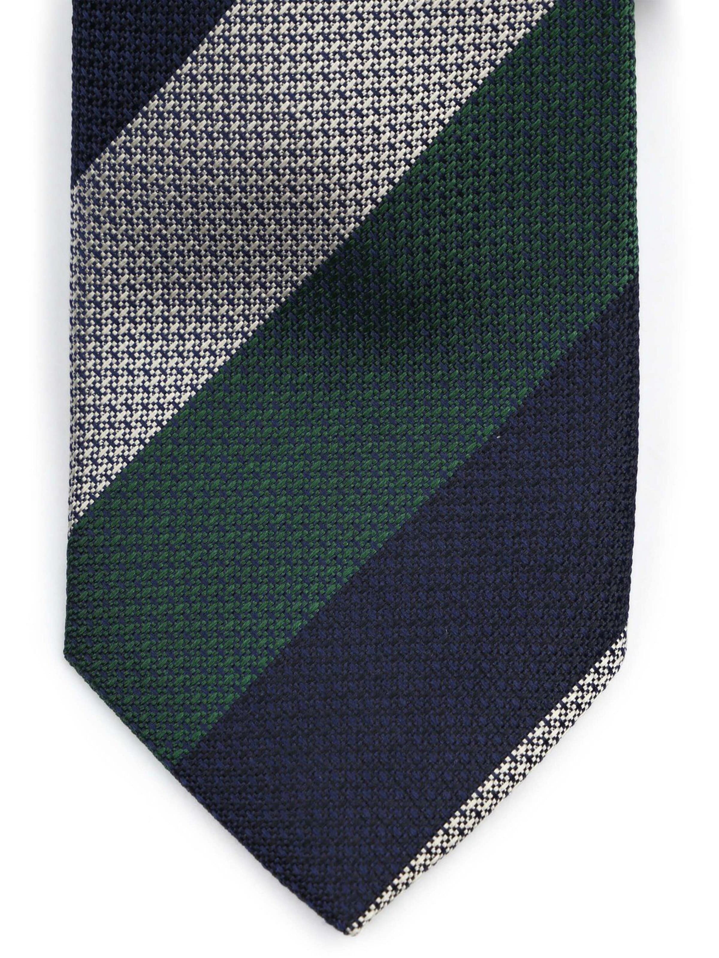 Suitable Tie in Green
