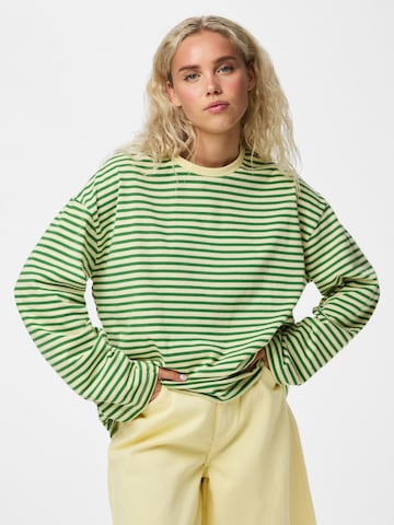 T-shirt 'PCSadie' PIECES en jaune : devant
