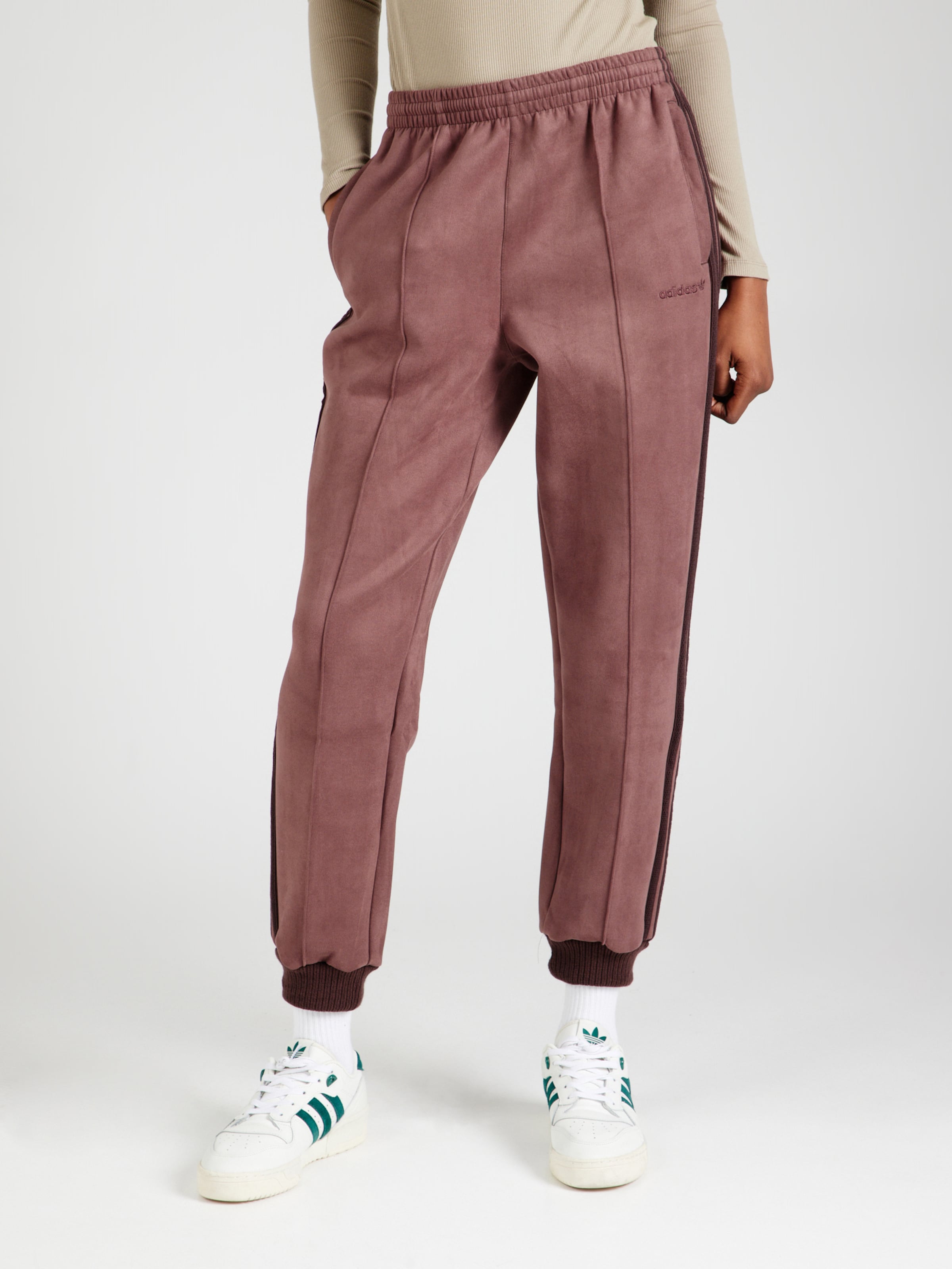 ADIDAS ORIGINALS Tapered Pants in Chocolate ABOUT YOU