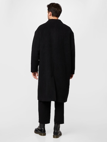 WEEKDAY Between-Seasons Coat 'Albin' in Black