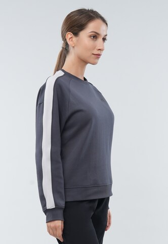 GIORDANO Sweatshirt in Grey