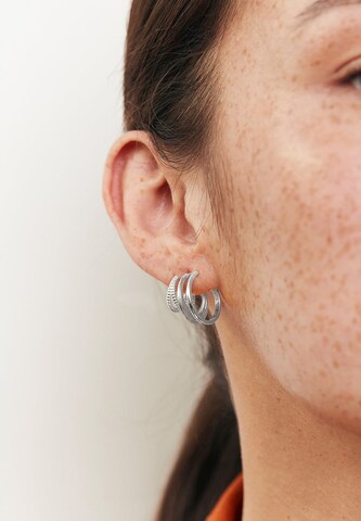 Stilnest Earrings 'Snake Tail' in Silver: front