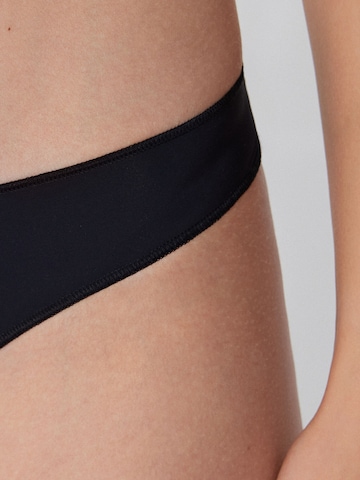 Tezenis Thong in Black