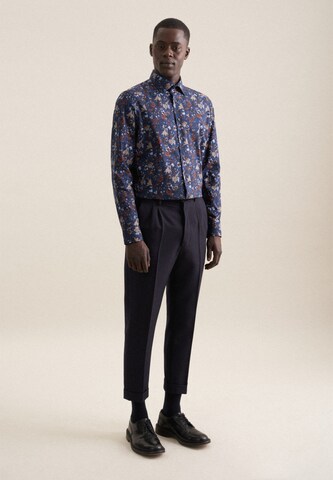 Coupe regular Chemise business 'Smart Essentials' SEIDENSTICKER en bleu