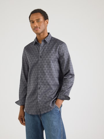 GUESS Regular fit Button Up Shirt in Grey: front