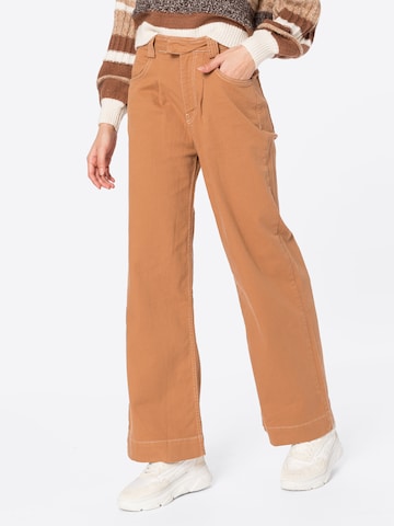 Wide leg Pantaloni di Warehouse in marrone: frontale