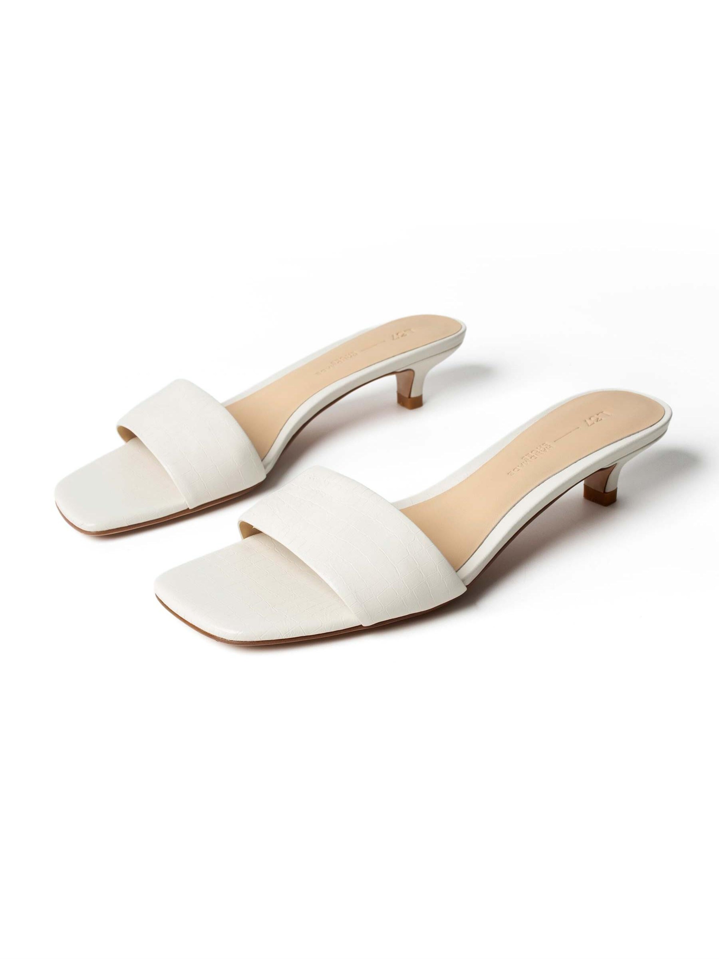Mule 'DRESSED IN SUMMER AIR' L37 HANDMADE SHOES en blanc