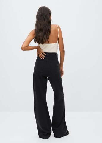 MANGO Wide Leg Jeans 'Fluido' in Schwarz