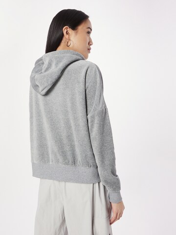 Superdry Sweatshirt in Grau